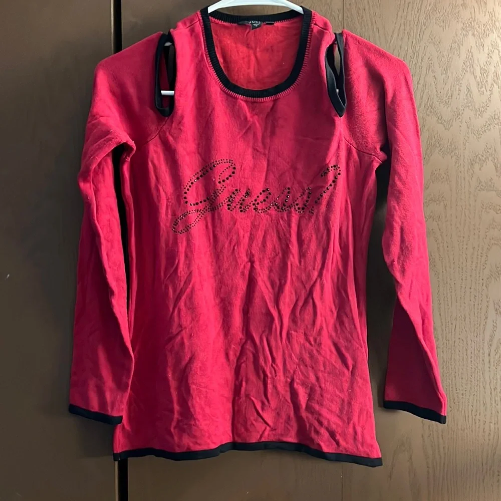 Red long sleeve - Picture 1 of 7